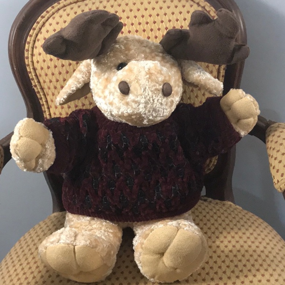 DanDee Collector’s Choice plush stuffed moose knit sweater soft cute